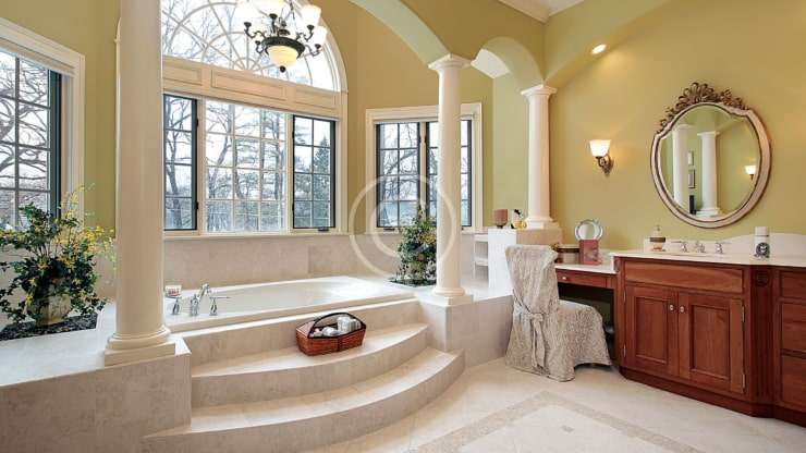 Luxurious Bathrooms